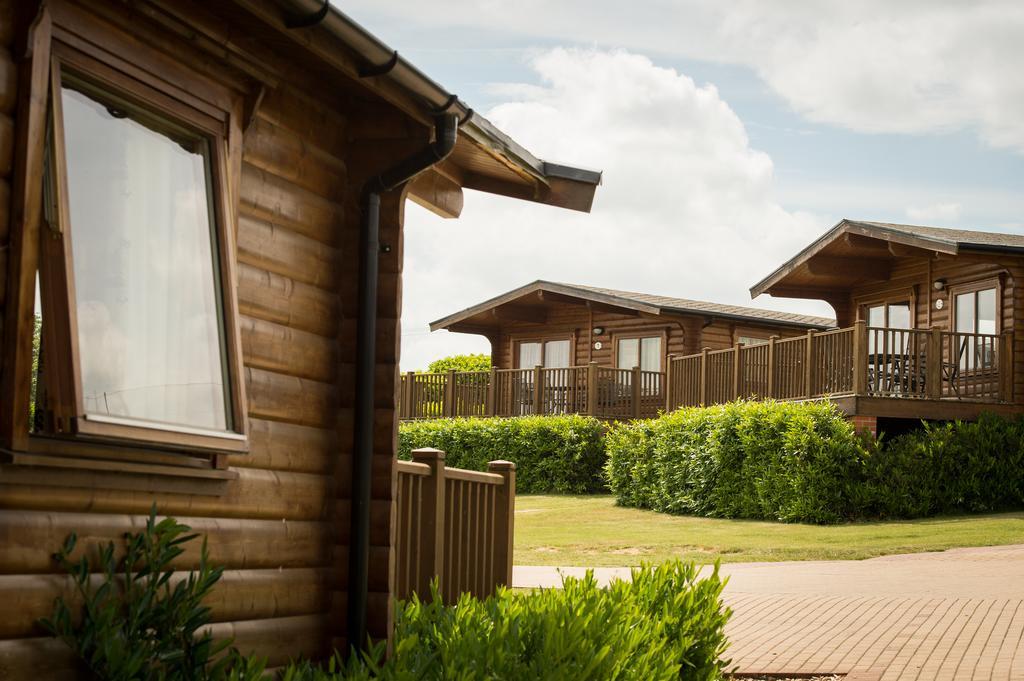 Greetham Valley Экстерьер фото